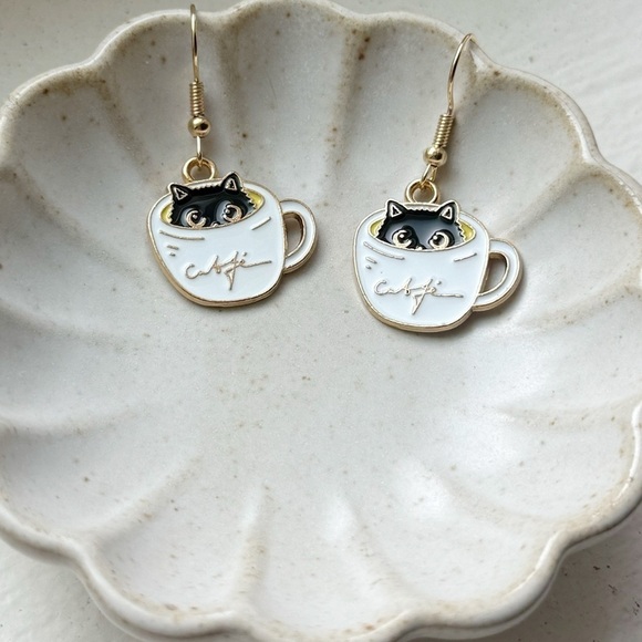 Kawaii Cat Coffee Mug Earrings - Picture 4 of 7